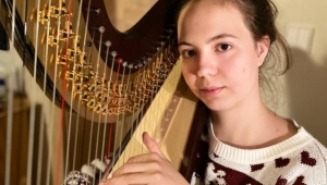 Miriam a její nová vysněná harfa